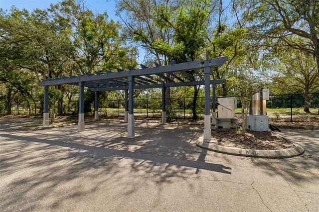 8414 LUCUYA WAY 201, Tampa, FL 33637