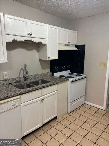 1478 East Broad, Athens, GA 30606