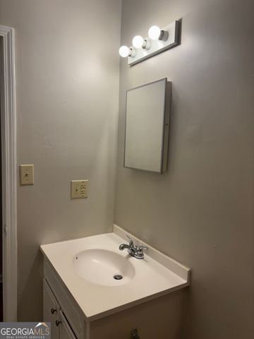 1478 East Broad, Athens, GA 30606