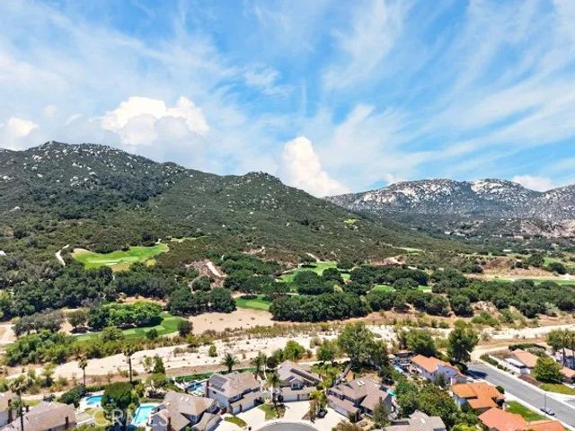 30946 Shaba Circle, Temecula, CA 92592