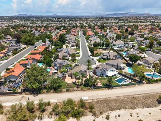 30946 Shaba Circle, Temecula, CA 92592
