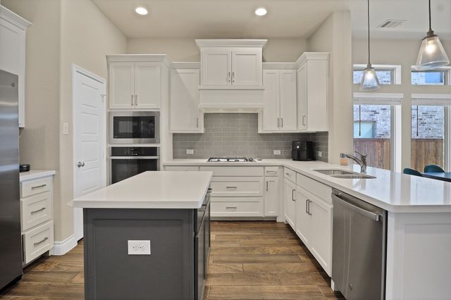 856 Knoxbridge Road, Forney, TX 75126