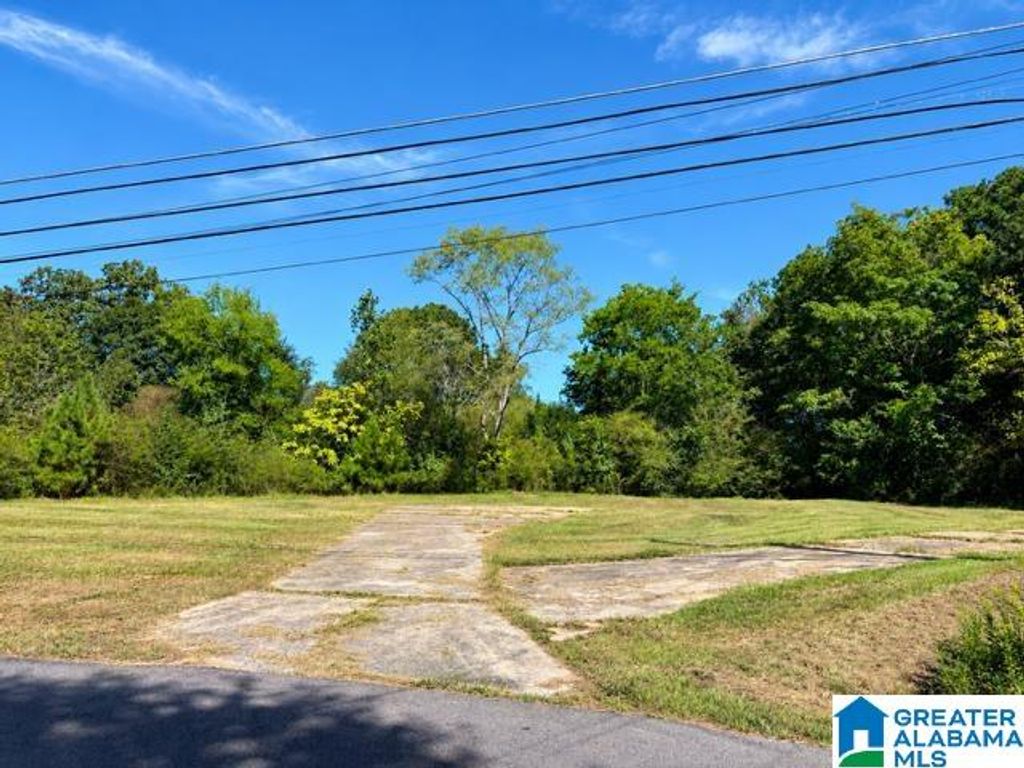 3452 VIRGINIA DRIVE, Bessemer, AL 35023