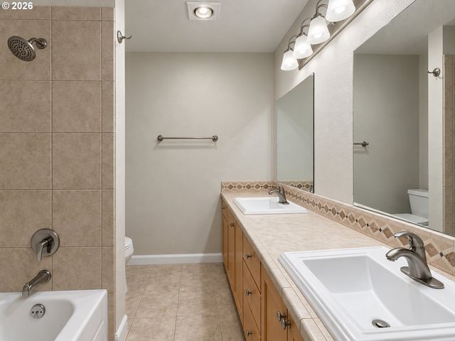 1930 Nw 143RD Ave 70, Portland, OR 97229