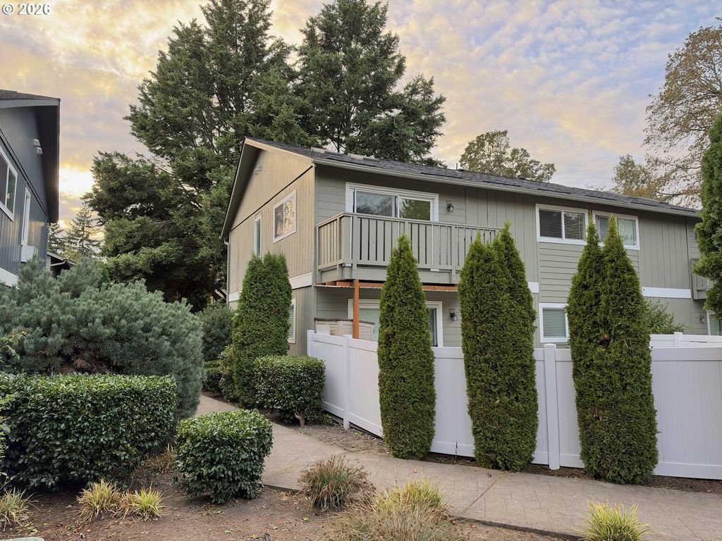 1930 Nw 143RD Ave 70, Portland, OR 97229