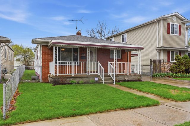 23112 Cayuga Avenue, Hazel Park, MI 48030