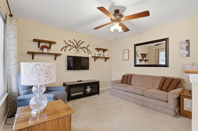 23112 Cayuga Avenue, Hazel Park, MI 48030