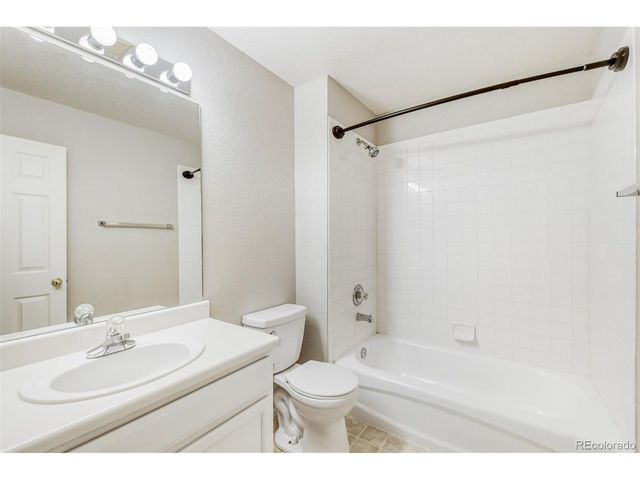 8237 W 54th Ave 2, Arvada, CO 80002