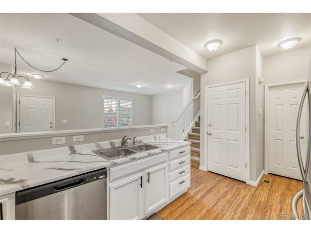 8237 W 54th Ave 2, Arvada, CO 80002