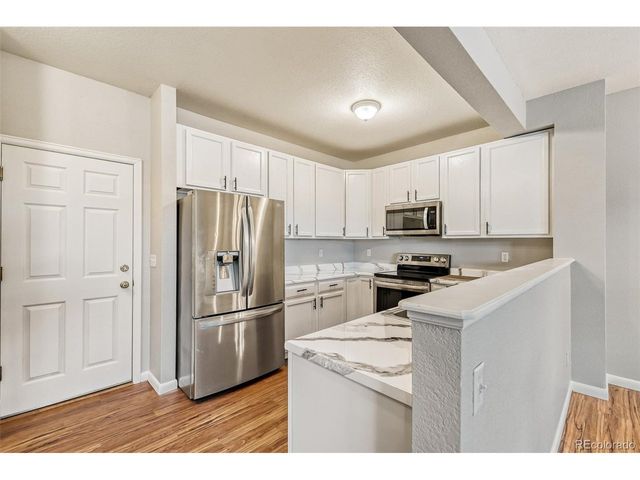 8237 W 54th Ave 2, Arvada, CO 80002
