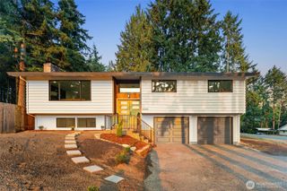 9388 Kristine Drive NW, Bremerton, WA 98311