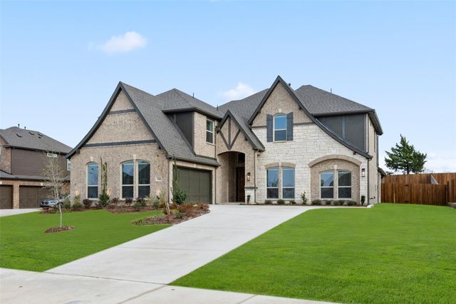 616 South Hidden Lakes Drive, Desoto, TX 75115