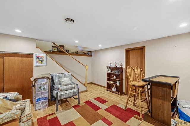 1660 Tuscarora Road, Niagara, NY 14304