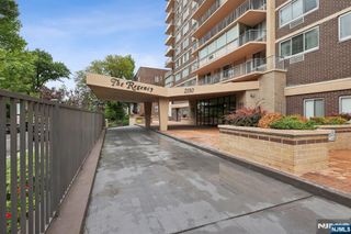 2150 Center Avenue 19F, Fort Lee, NJ 07024