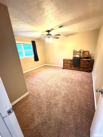 1001 W 6TH Street, West Frankfort, IL 62896