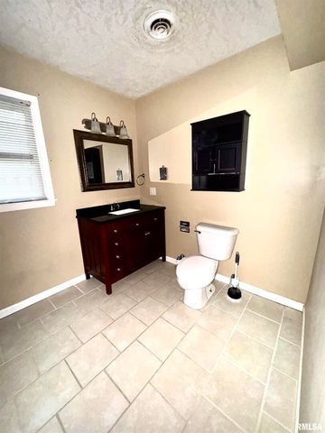 1001 W 6TH Street, West Frankfort, IL 62896