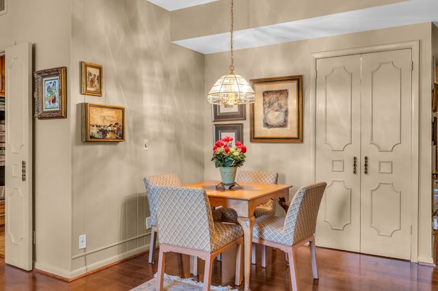 4200 West End Ave Apt 209, Nashville, TN 37205