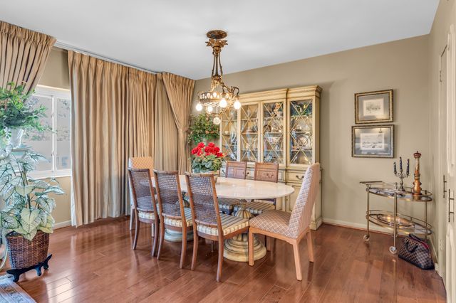 4200 West End Ave Apt 209, Nashville, TN 37205