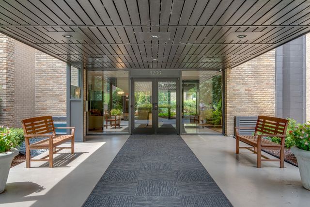 4200 West End Ave Apt 209, Nashville, TN 37205