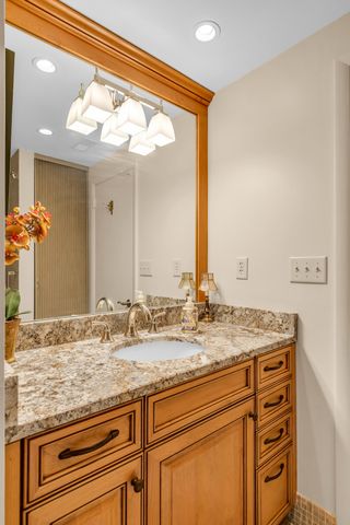 4200 West End Ave Apt 209, Nashville, TN 37205