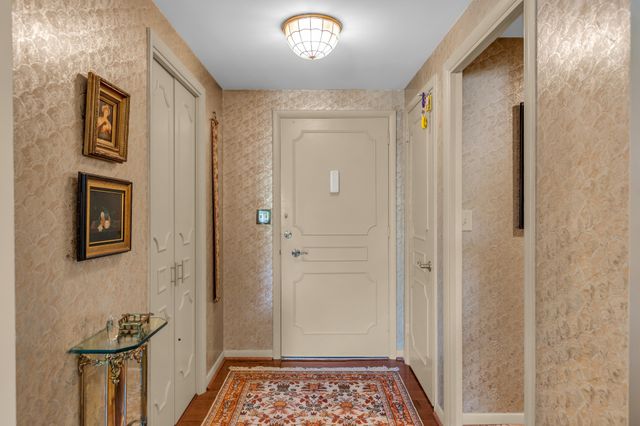 4200 West End Ave Apt 209, Nashville, TN 37205