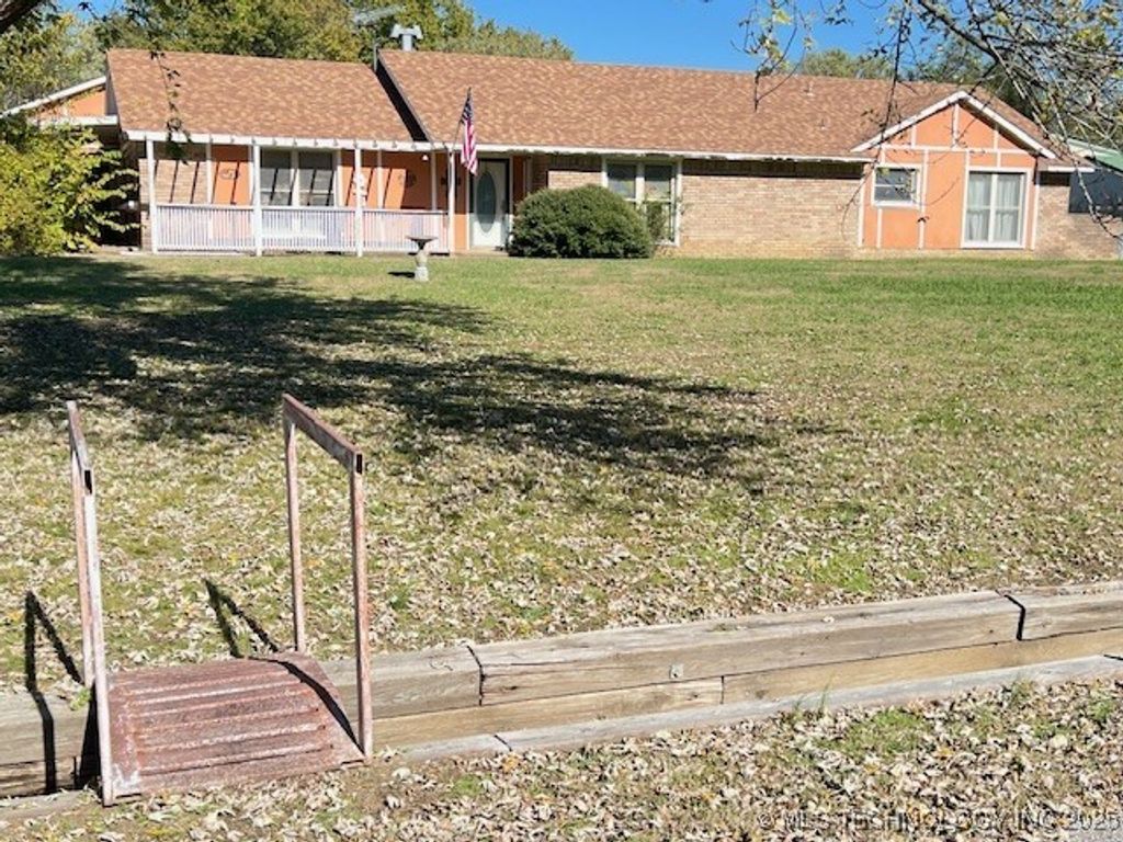 10125 E Northpark Street, Claremore, OK 74017