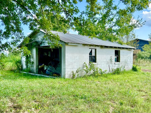 10185 W Hwy 80, Nancy, KY 42544