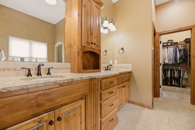 1748 S Cascade, Andover, KS 67002