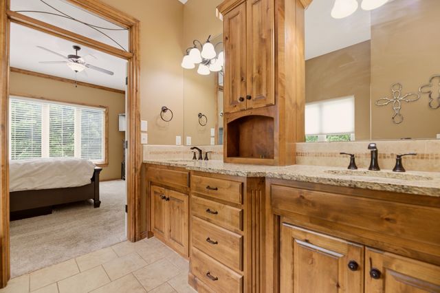 1748 S Cascade, Andover, KS 67002