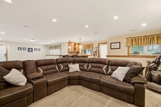 1748 S Cascade, Andover, KS 67002