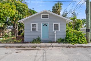 612 3rd Avenue S, Lake Worth Beach, FL 33460