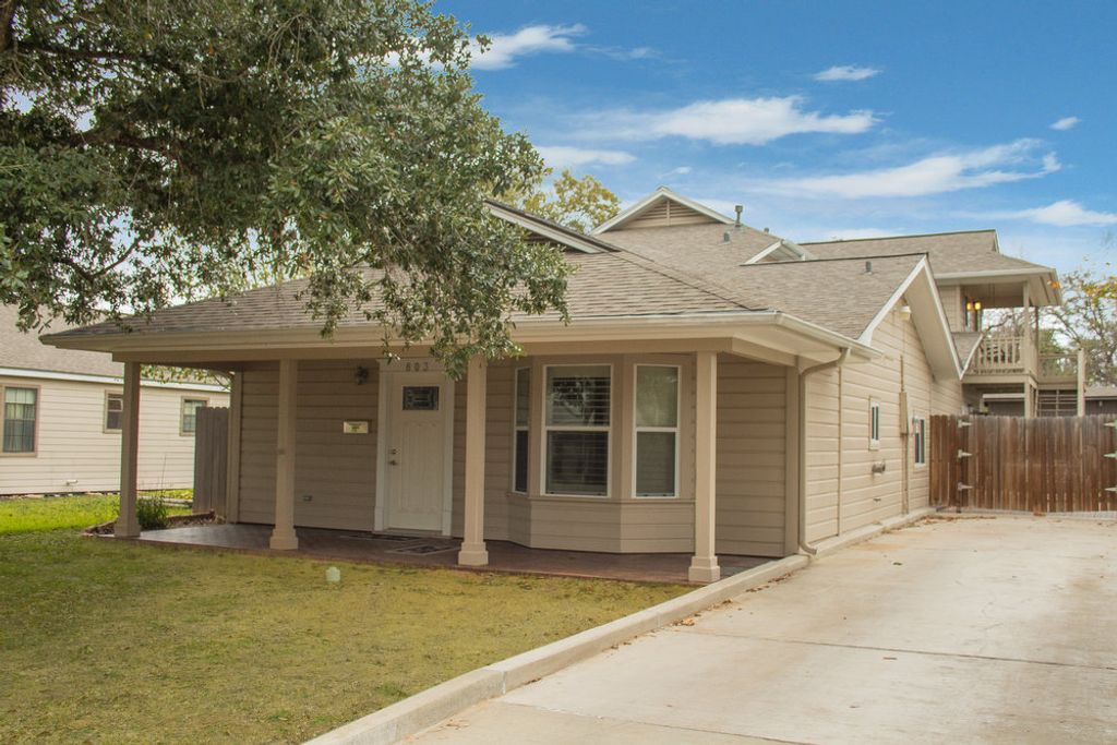 803 Welsh Avenue, College Station, TX 77840