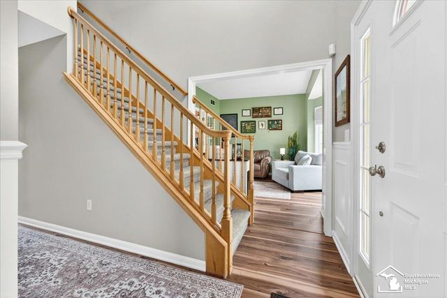 762 Valmont Drive, Monroe, MI 48162