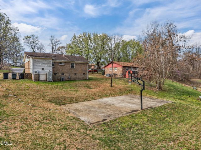 2419 Fernbrook Road, Greensboro, NC 27405