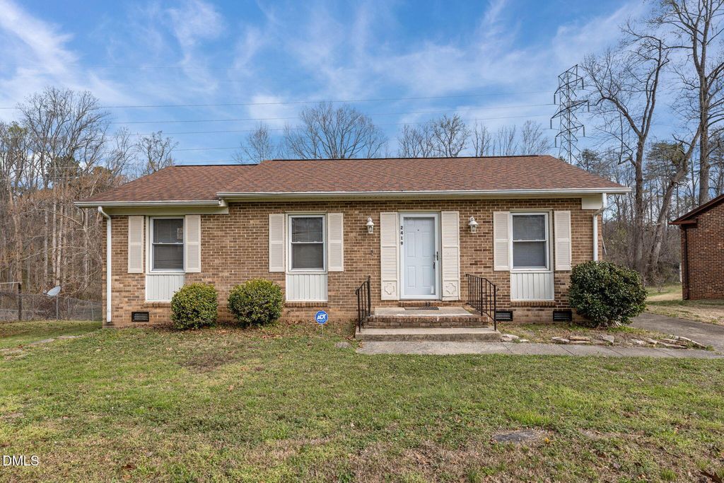 2419 Fernbrook Road, Greensboro, NC 27405