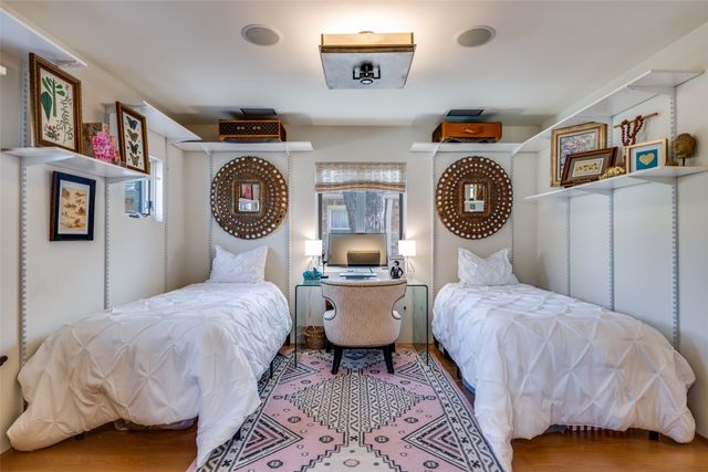 4449 Potomac Avenue, University Park, TX 75205