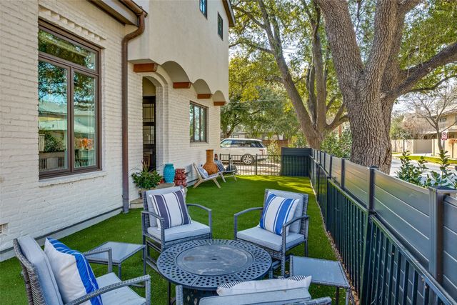 4449 Potomac Avenue, University Park, TX 75205