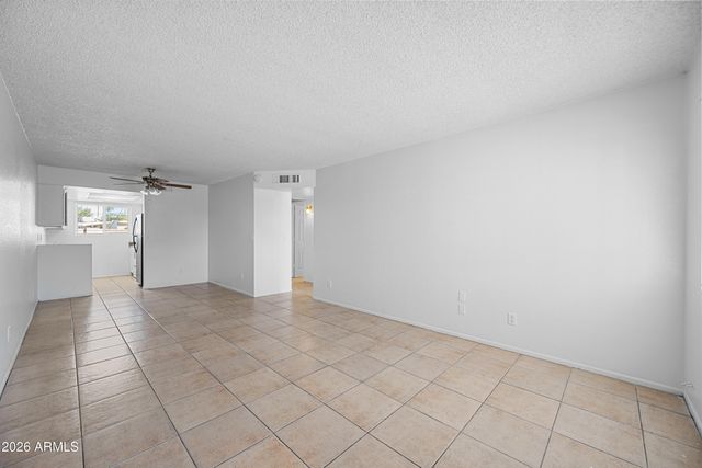 1815 N SPRING -- 102, Mesa, AZ 85203