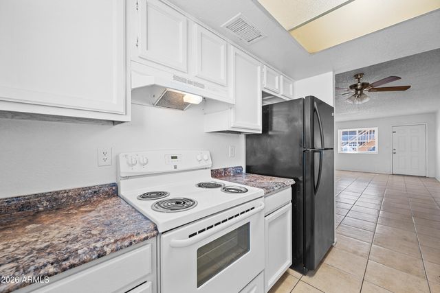 1815 N SPRING -- 102, Mesa, AZ 85203