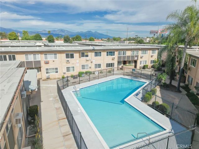 3030 Vineland 3, Baldwin Park, CA 91706