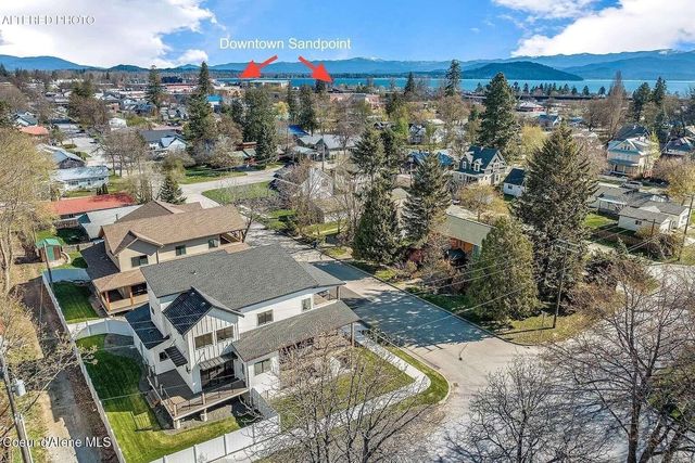 422 S 3rd AVE, Sandpoint, ID 83864