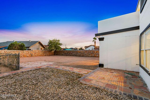 12404 PASEO LARGO Circle, El Paso, TX 79928