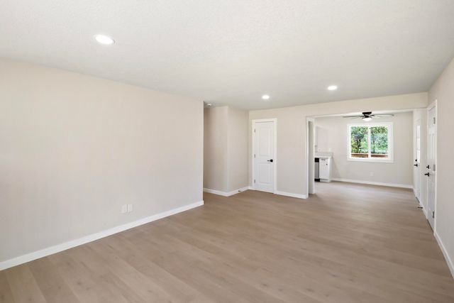 4525 Enchanted Way, Redding, CA 96001