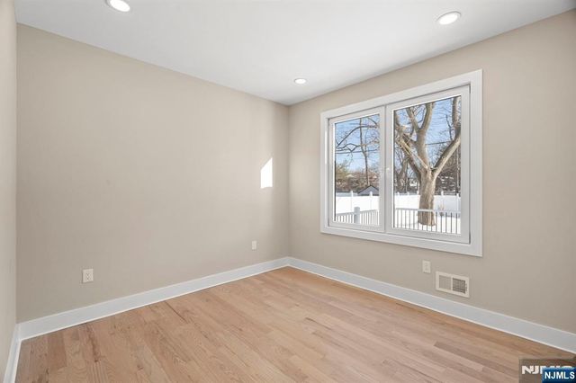 12-41 Western Drive, Fair Lawn, NJ 07410