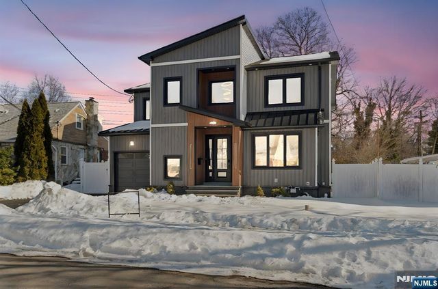 12-41 Western Drive, Fair Lawn, NJ 07410