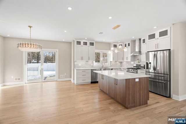 12-41 Western Drive, Fair Lawn, NJ 07410