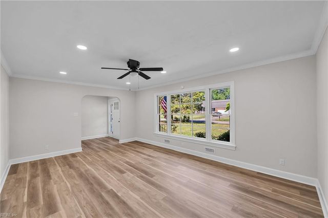 3229 Dogwood DR, Portsmouth, VA 23703