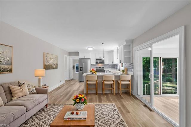 3229 Dogwood DR, Portsmouth, VA 23703