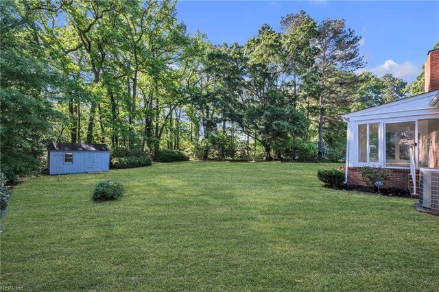 3229 Dogwood DR, Portsmouth, VA 23703