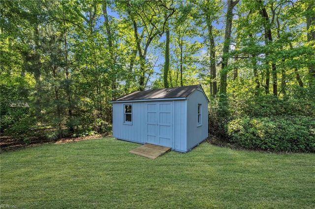 3229 Dogwood DR, Portsmouth, VA 23703